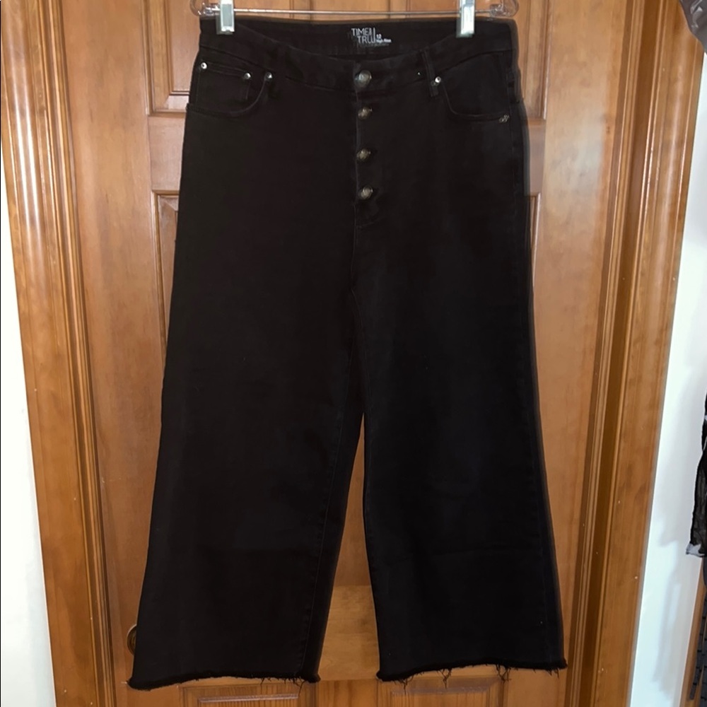Time and Tru Black High-Rise Jeans